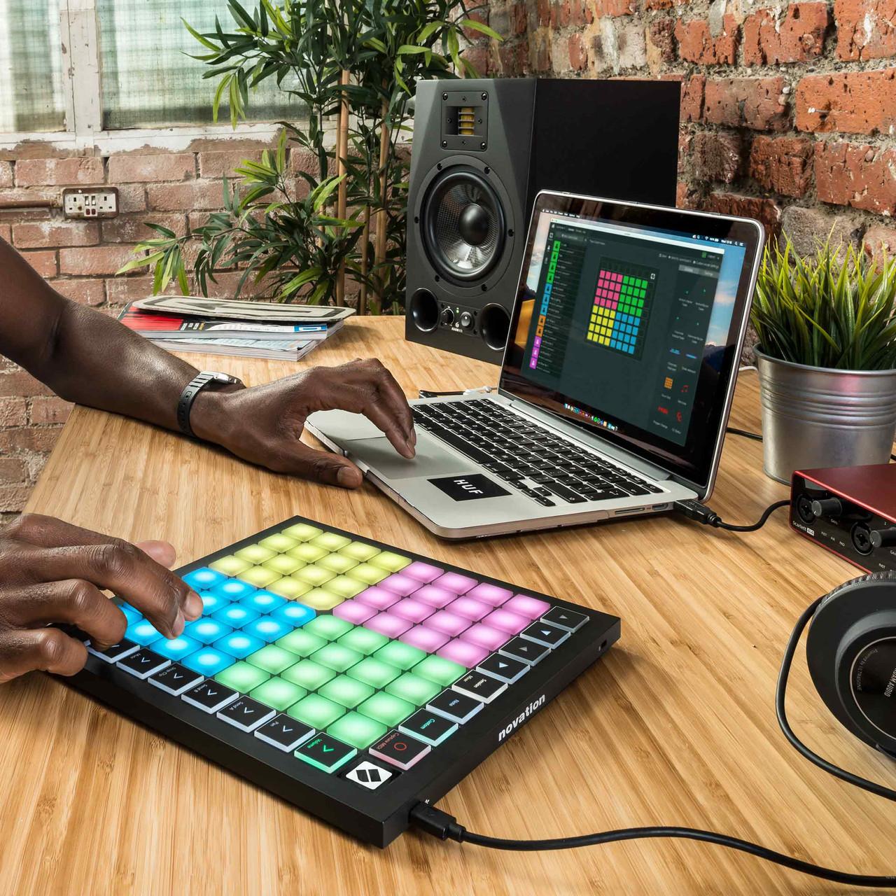 Novation LAUNCHPAD X 64パッド MIDIコントローラー 04d1c6d7-5d3e-46cc-88ad-